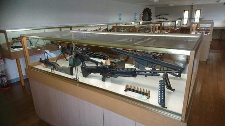 てっぽう展示館の内部
